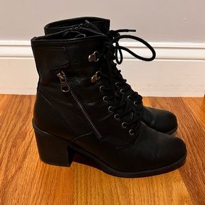 White Mountain booties